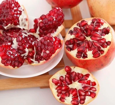 Sochair Síolta Pomegranate: Cén fáth a dteastaíonn an Sliocht seo ó Bhrandaí inniu
